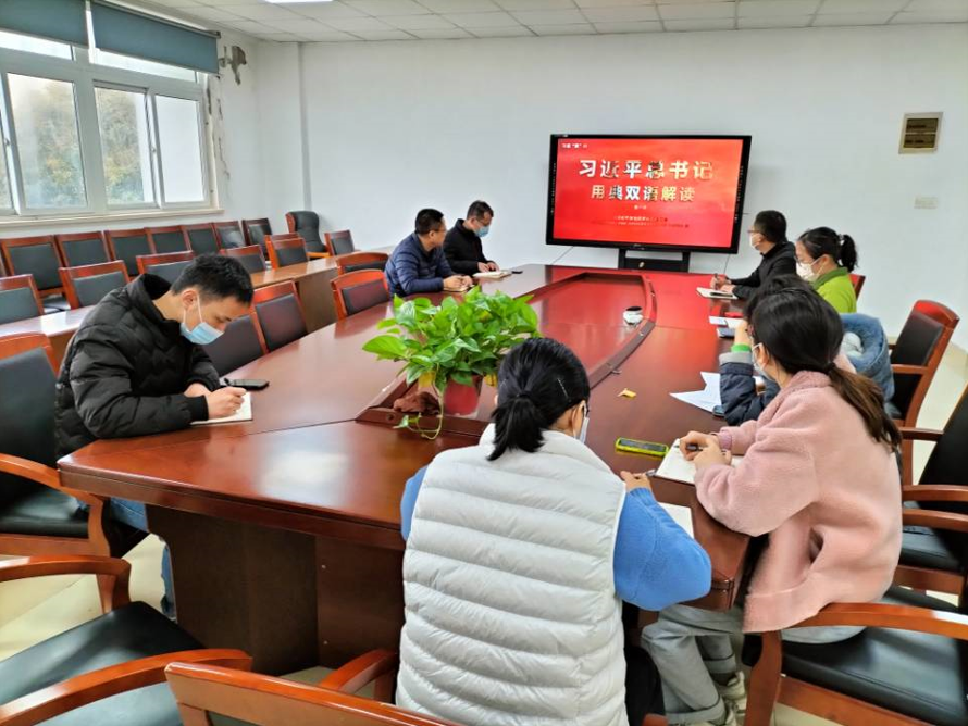 汽车维修教研室党支部开展政治学习和教研活动